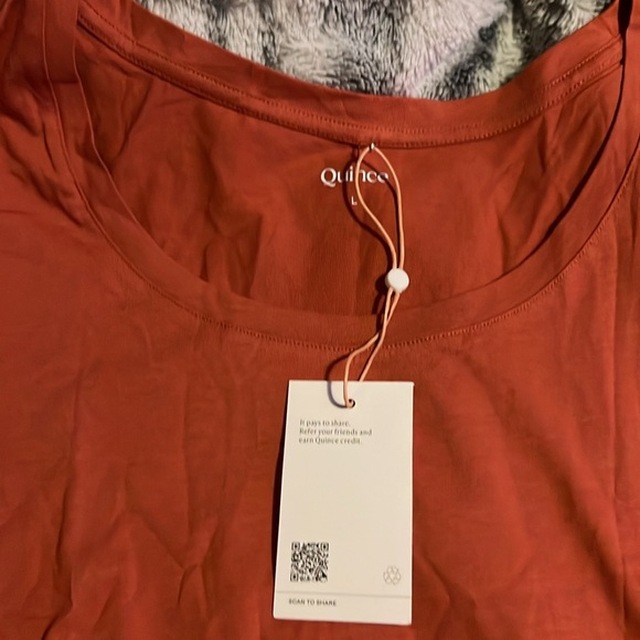 Quince Cotton modalscoop neck-tee BurntSienna
BUNDLEDEAL2-$25
BRAND NEW SEALED - Picture 2 of 9